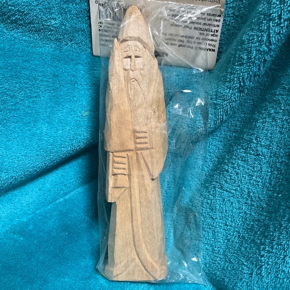 Set of 3 unpainted Wood Santa Figures NIB - Picture 10 of 11